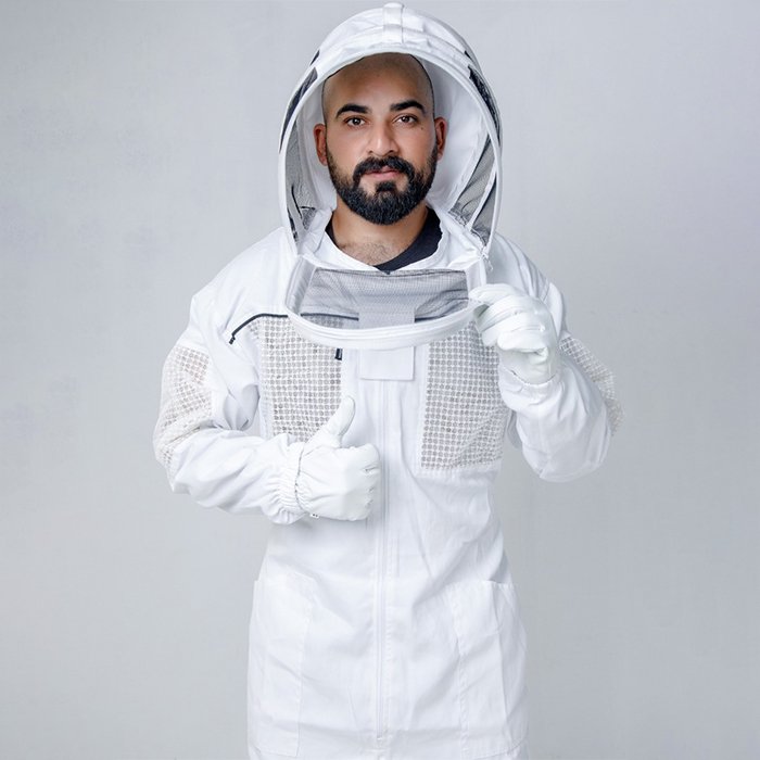White BreezeVent Semi Vented Beekeeping Suit With Veil (7) White BreezeVent Semi Vented Beekeeping Suit With Veil