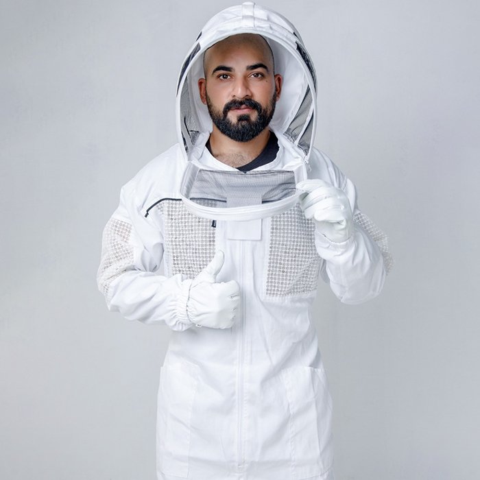 White Vented Professional Beekeeping Suit With Ventilation (7) White Vented Professional Beekeeping Suit With Ventilation